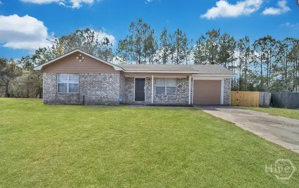 110 W Kenny Drive, Hinesville, GA 31313