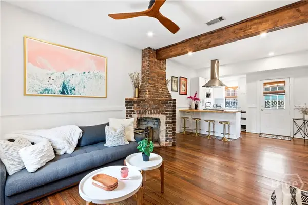 534 E Charlton Street, Savannah, GA 31401