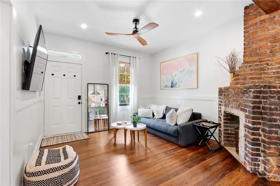 534 E Charlton Street, Savannah, GA 31401 - #3