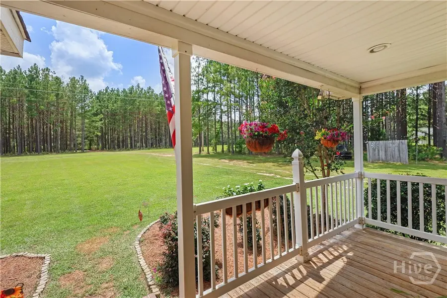 1327 Rl Roberts Road, Pembroke, GA 31321 - #2