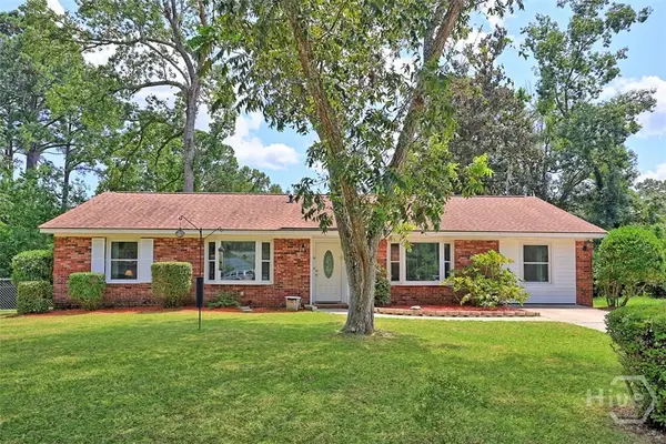 5 Prince Charles Court, Savannah, GA 31406