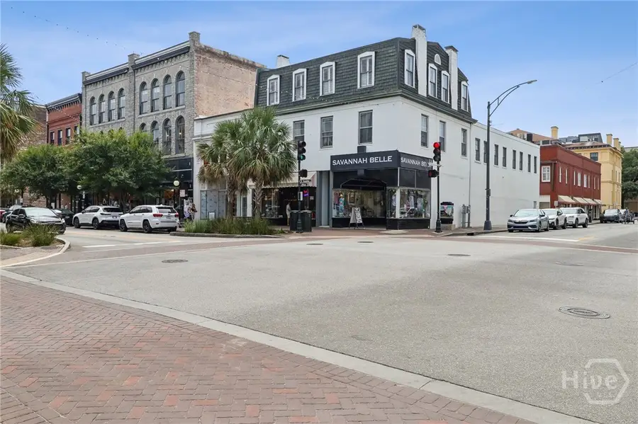 227 W Broughton Street #3, Savannah, GA 31401 - #2