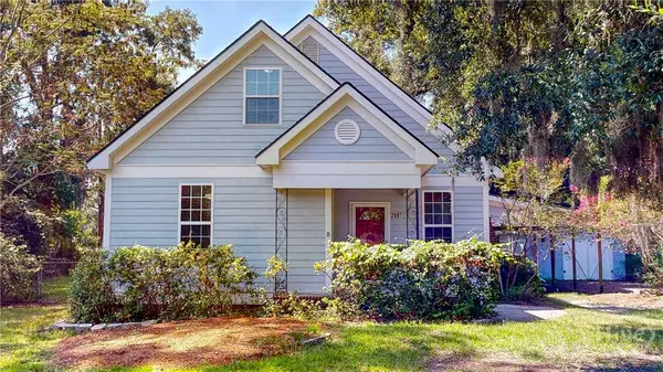 2607 Governor Street, Savannah, GA 31408