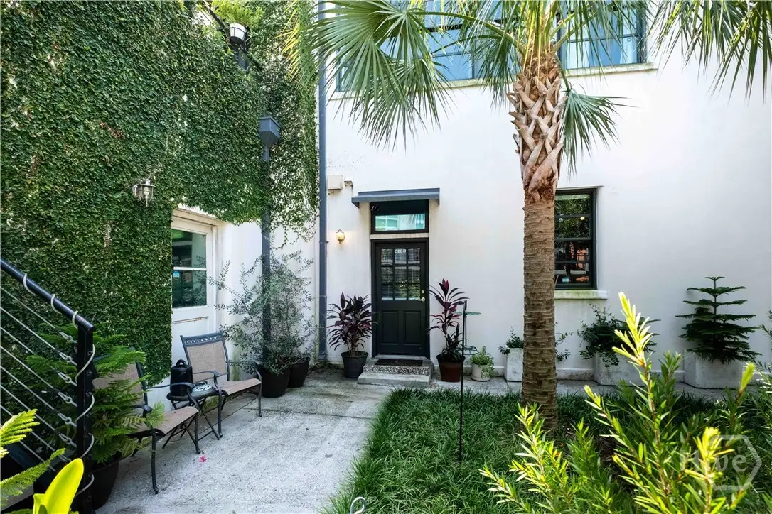 528 Selma Street #B, Savannah, GA 31401 - #1