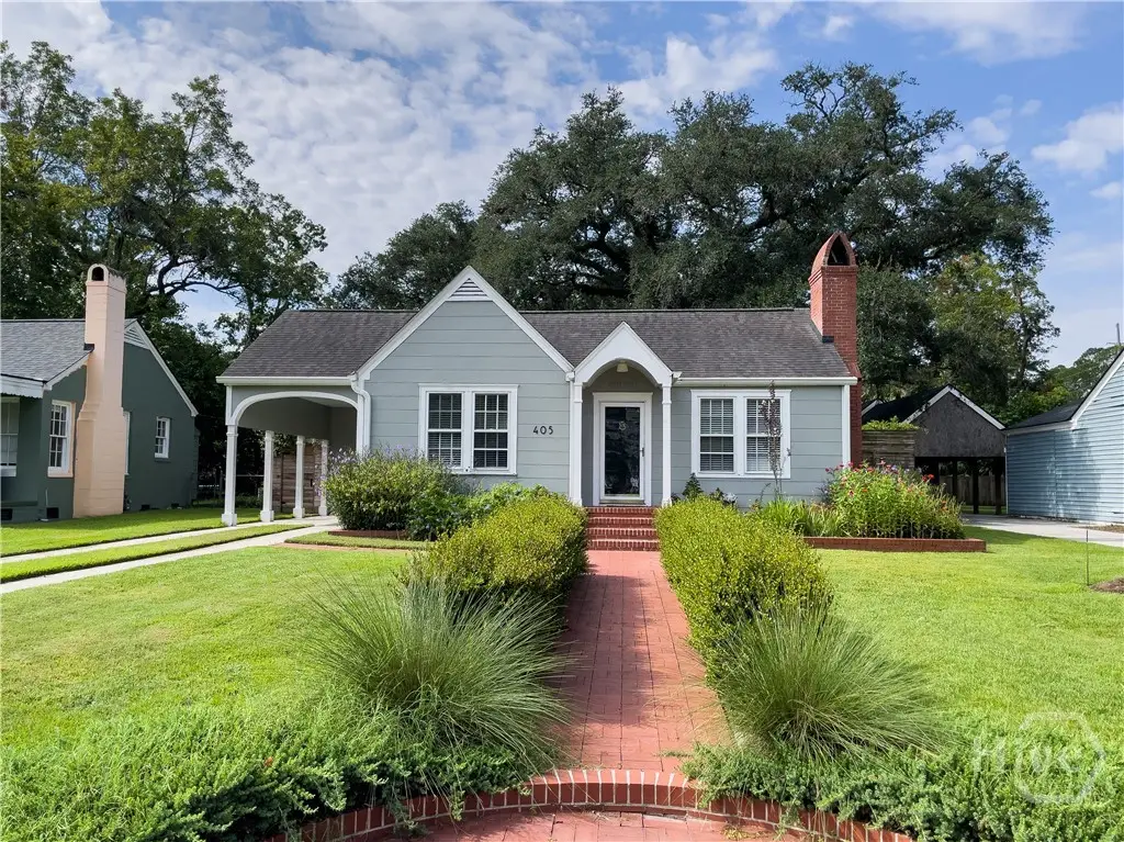 405 E 61st Street, Savannah, GA  - #1