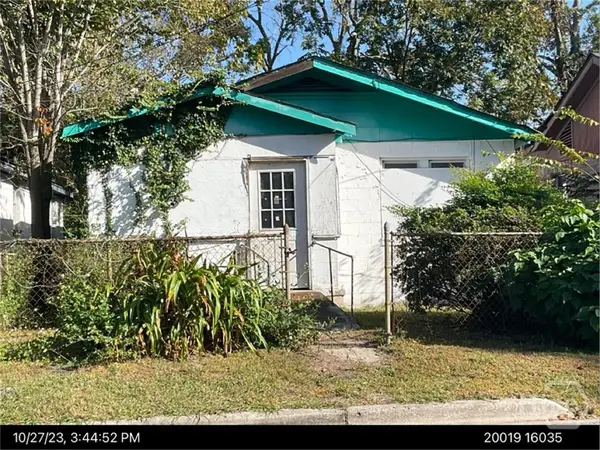 218 Ferrill Street, Savannah, GA 31415
