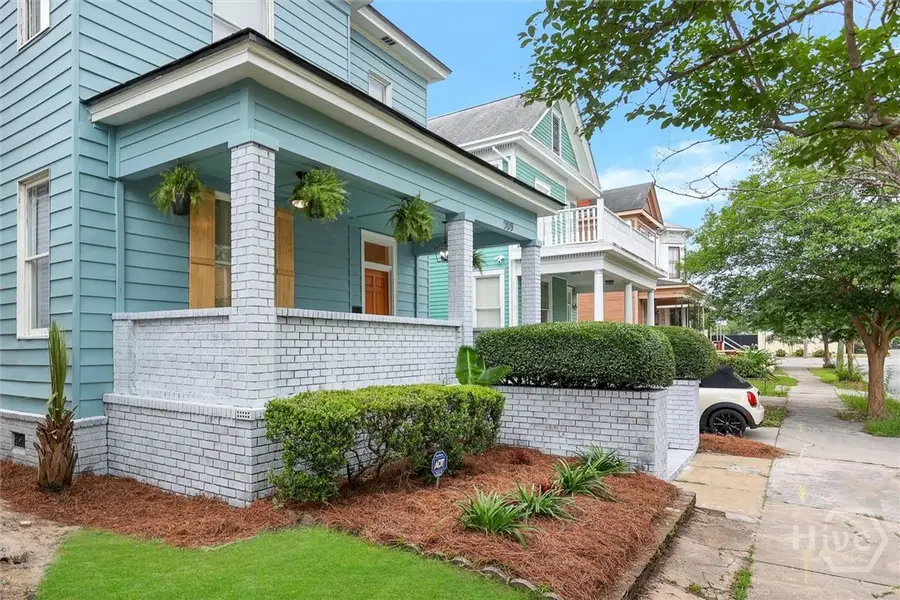309 W 33rd Street, Savannah, GA 31401 - #2