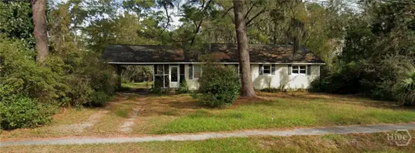 36 Varnedoe Avenue, Garden City, GA 31408