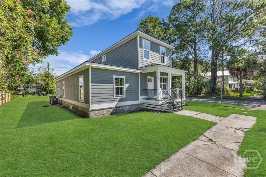 802 W 44th Street, Savannah, GA 31405 - #2