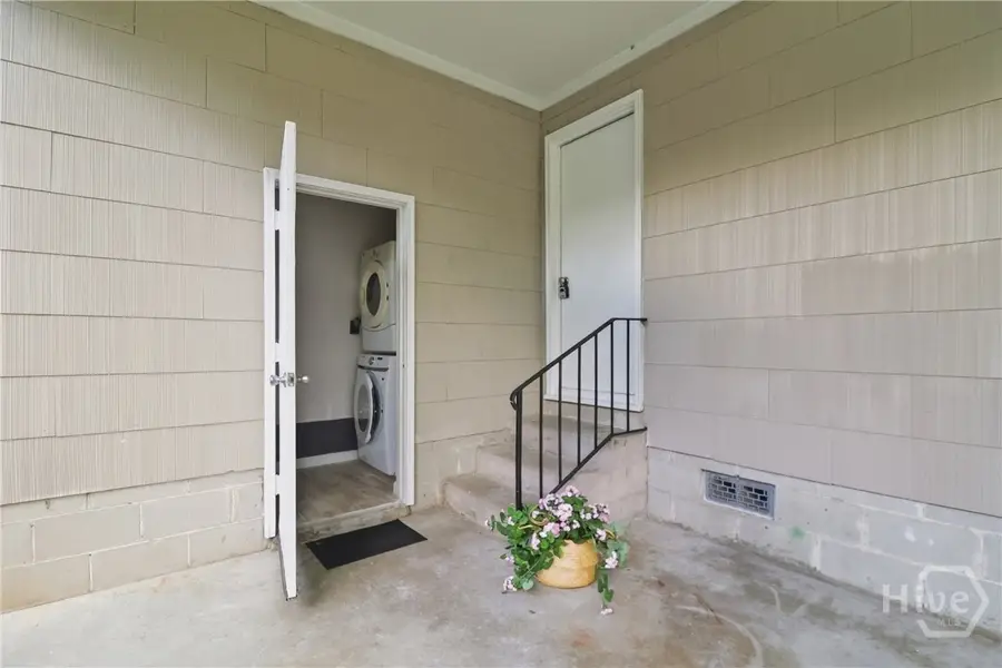 1306 E 70th Street, Savannah, GA 31404 - #3