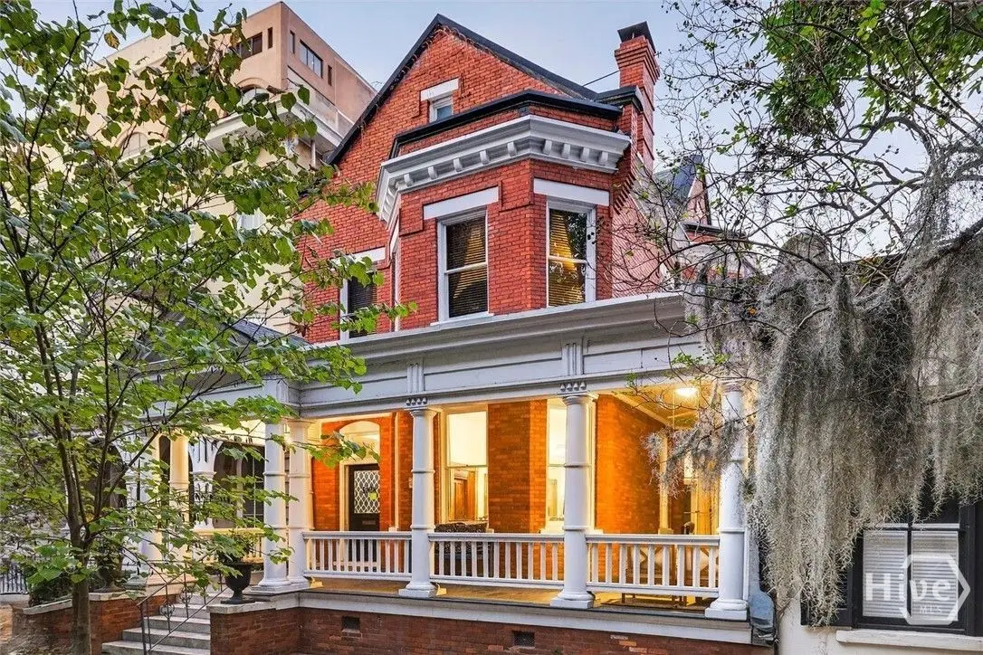 106 E Harris Street, Savannah, GA 31401 - #1