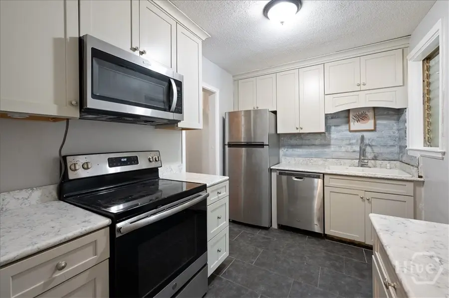 1702 E 41st Street, Savannah, GA 31404 - #2