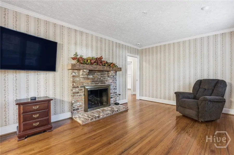 1333 E 52nd Street, Savannah, GA 31404 - #3