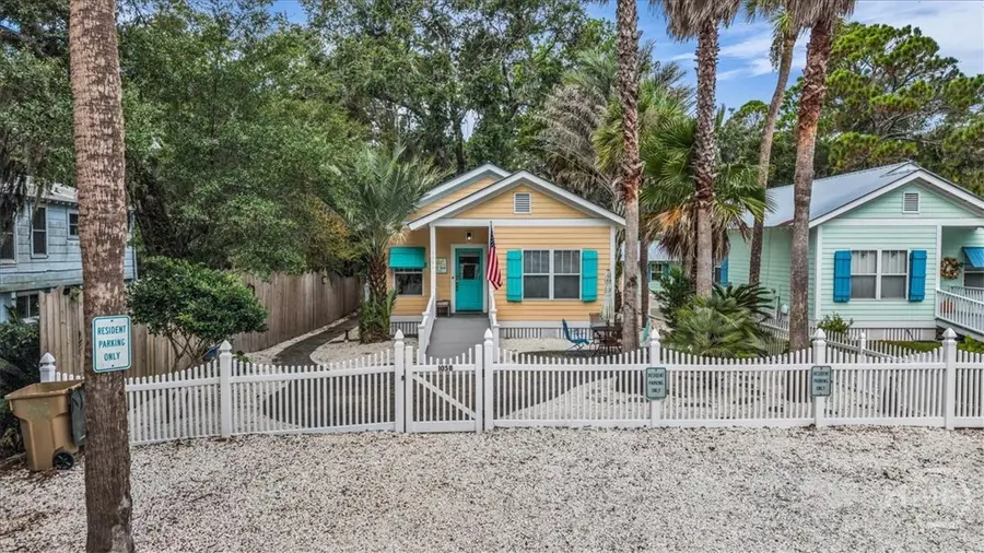 105 S Campbell Avenue #B, Tybee Island, GA 31328 - #3