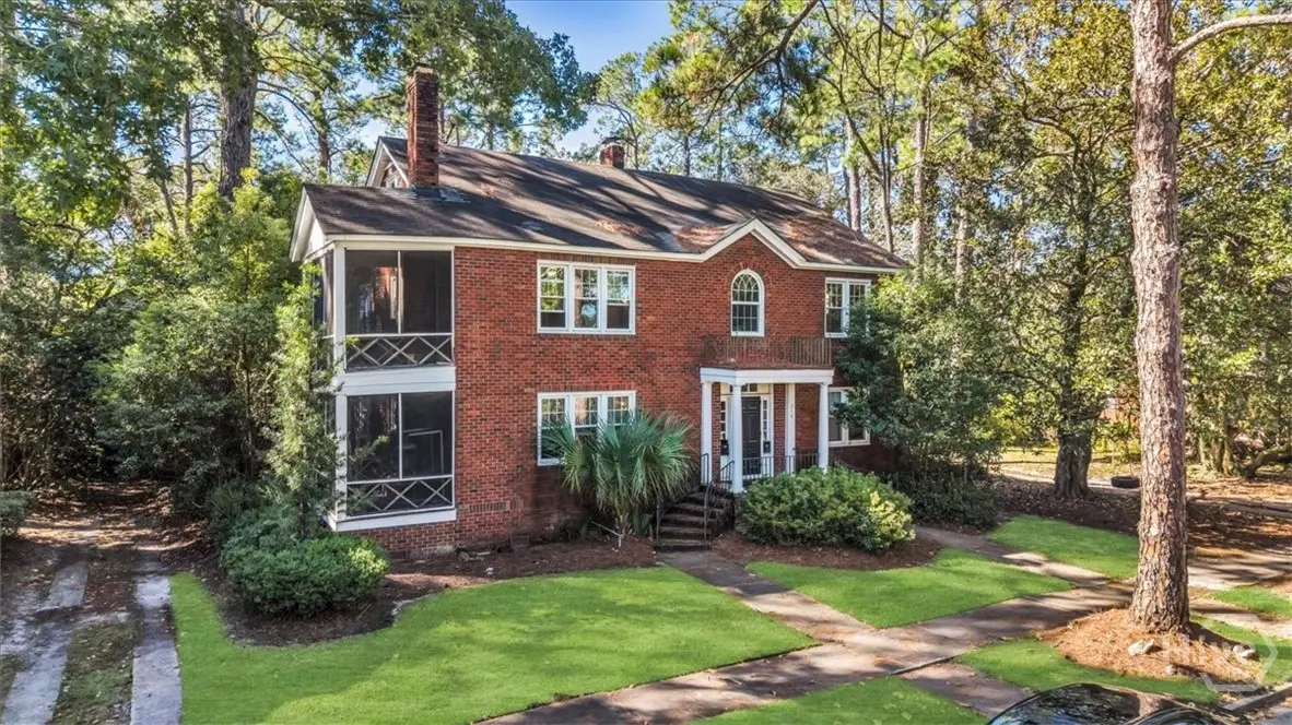 219 E 56th Street, Savannah, GA 31405 - #1