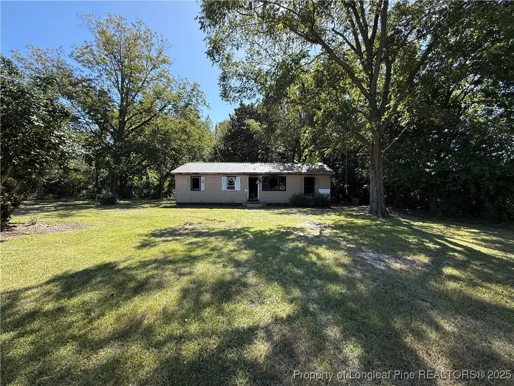 274 Lawrence Brown Road, Bladenboro, NC 28320 - Image #1