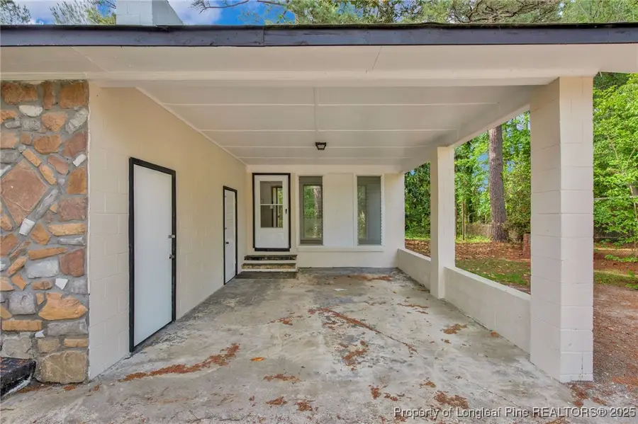 838 W 3rd Avenue, Red Springs, NC 28377 - #2