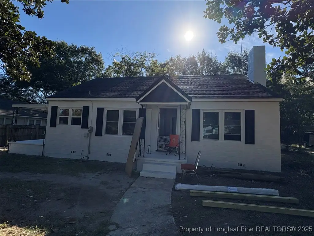 116 E Mcneill Drive, Red Springs, NC 28377 - Image #1