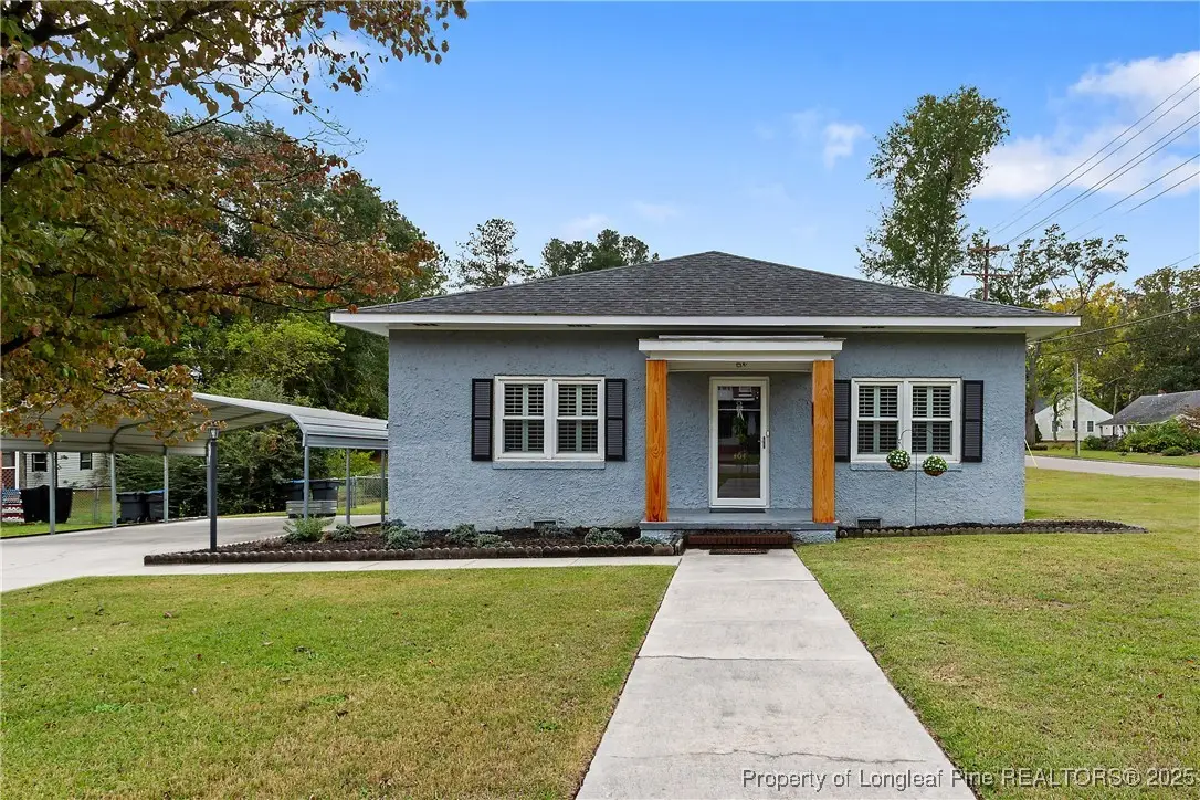 404 E Donaldson Avenue, Raeford, NC 28376 - Image #1