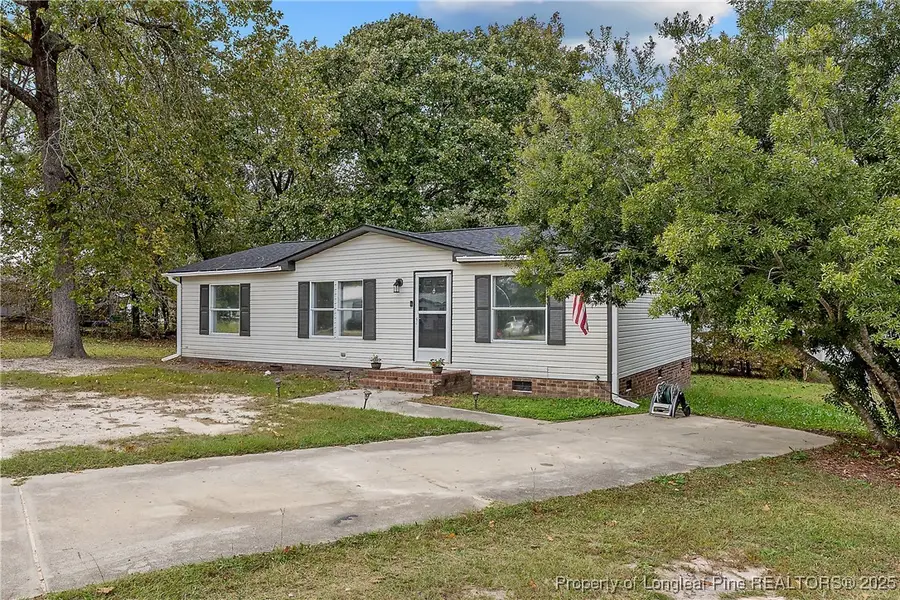 54 W Tryon Court, Spring Lake, NC 28390 - Image #2