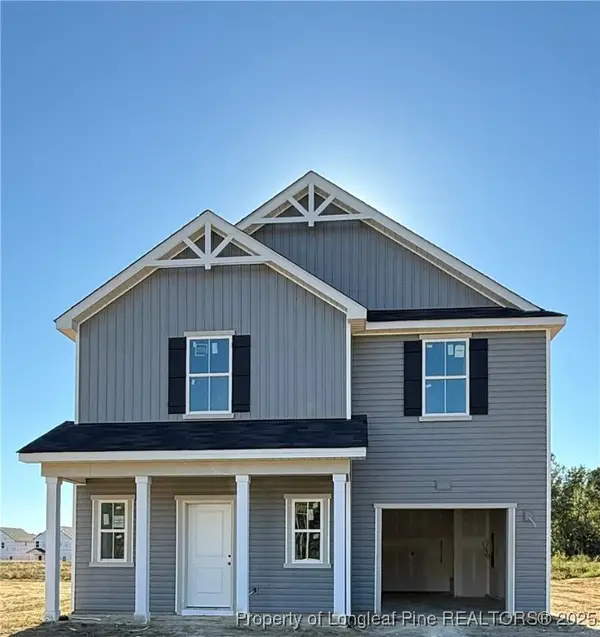 673 Melbourne Drive, Raeford, NC 28376