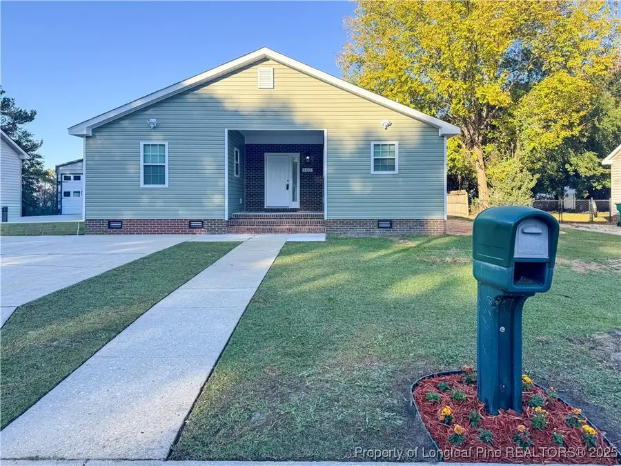 3601 Cliffridge Drive, Lumberton, NC 28358 - #2