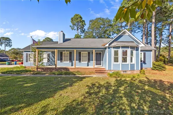 5904 Genesis Court, Hope Mills, NC 28348