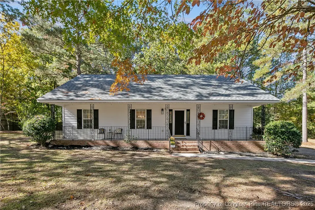 386 Forest Woods Drive, Raeford, NC 28376 - Image #1