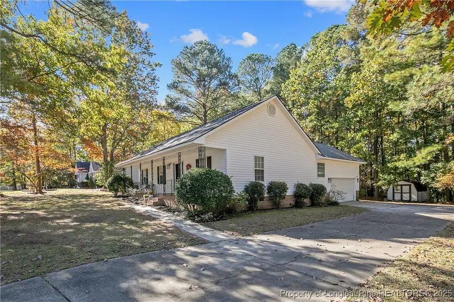 386 Forest Woods Drive, Raeford, NC 28376 - Image #3