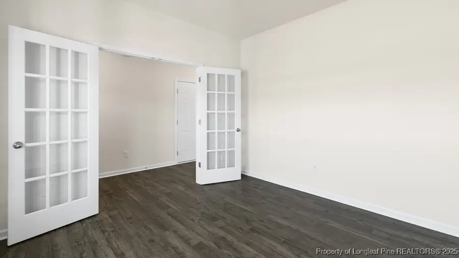 976 Misty Creek Drive, Aberdeen, NC 28315 - Image #3