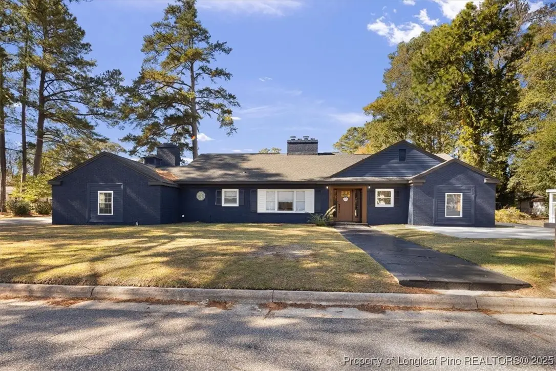 2101 N Mcmillan Avenue, Lumberton, NC 28358 - Image #1