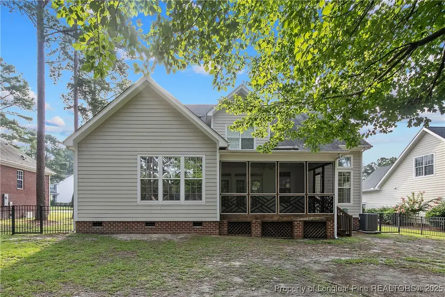 399 Falling Water Road, Spring Lake, NC 28390 - #2