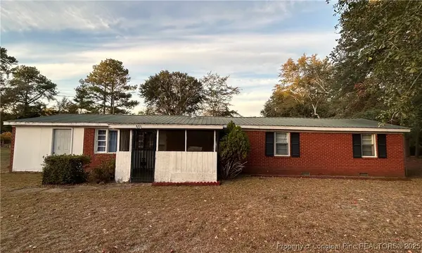 433 Cumberland Avenue, Raeford, NC 28376