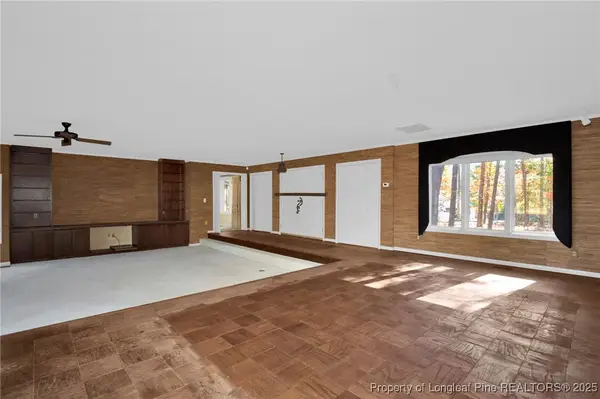 549 Rainforest Road, Hope Mills, NC 28348