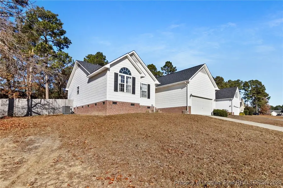 110 Jefferson Drive, Raeford, NC 28376 - Image #2