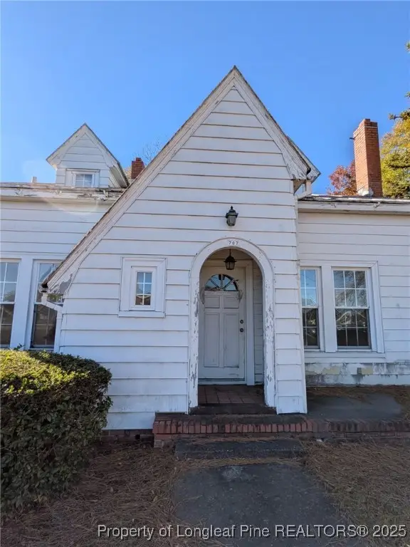 707 W Cumberland Street, Dunn, NC 28334 - Image #1