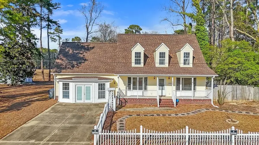 610 W 6th Avenue, Raeford, NC 28376 - Image #2