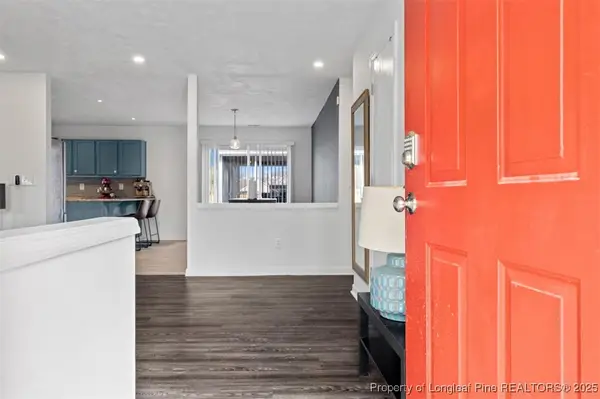 410 Woodberry Circle, Raeford, NC 28376