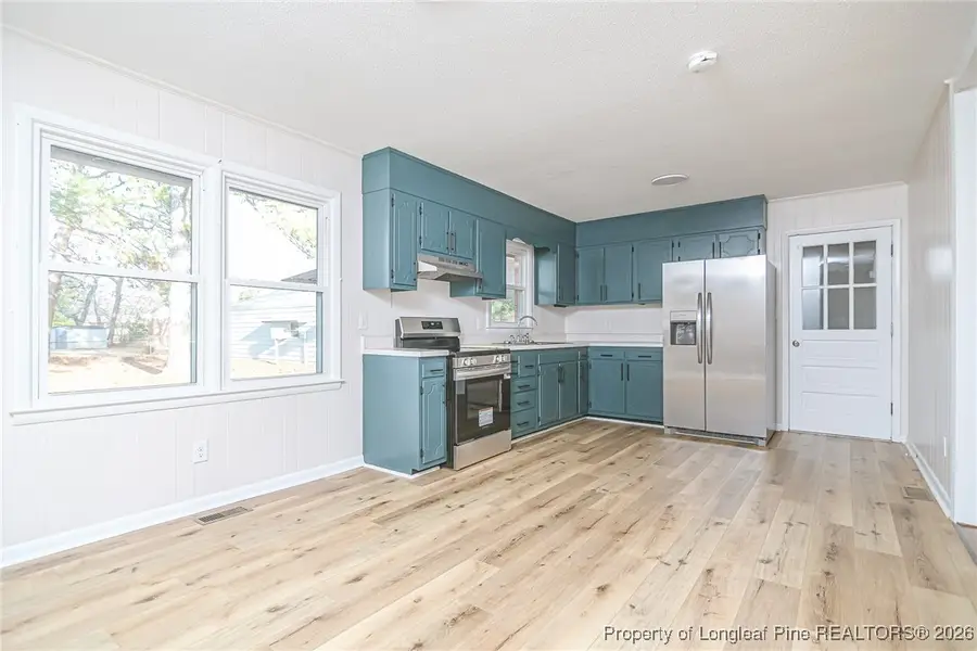 5936 Fairway Drive, Hope Mills, NC 28348 - Image #3