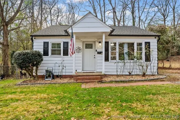 210 Brookwood Avenue, Fayetteville, NC 28301