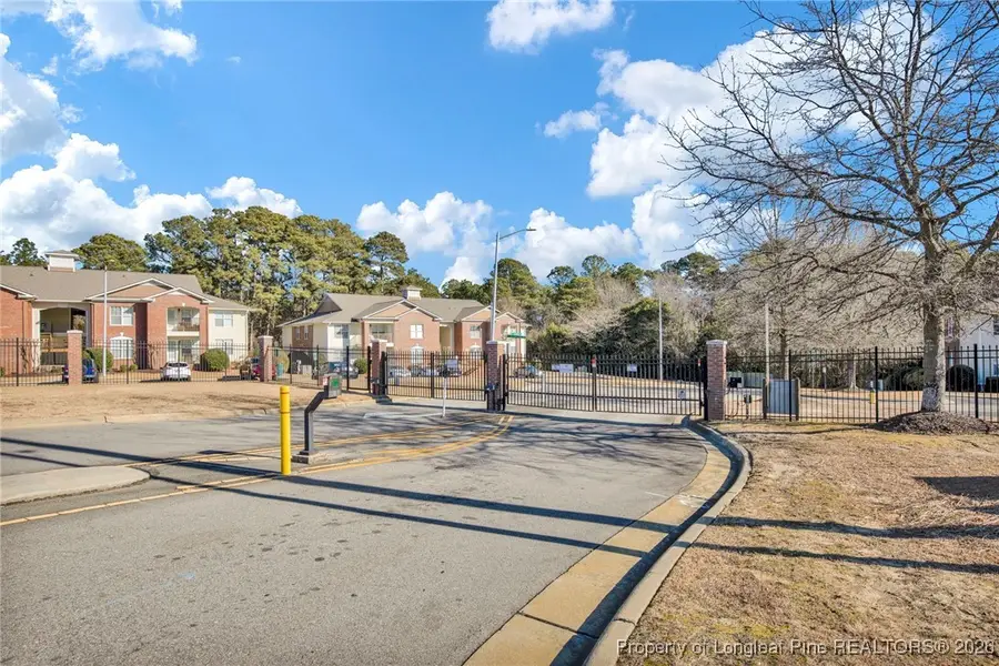 401 Meadowland Court #5, Hope Mills, NC 28348 - Image #3