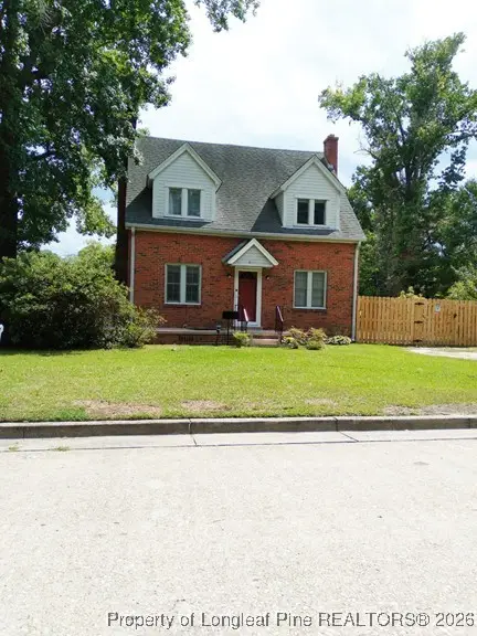 201 W 17th Street W, Lumberton, NC 28358 - #1