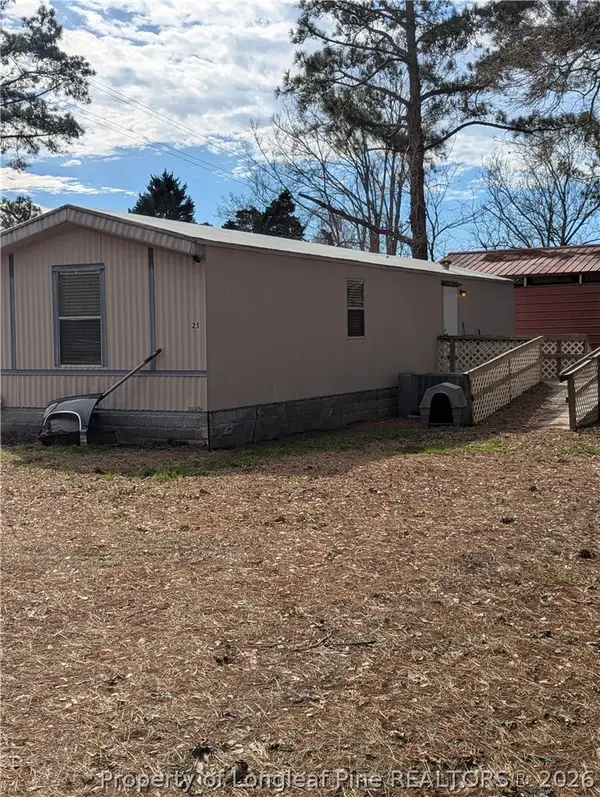 25 Plum Nellie Road, Bladenboro, NC 28320