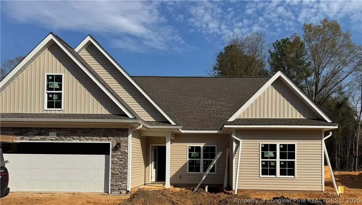 213 E 7th Avenue, Raeford, NC 28376 - #1