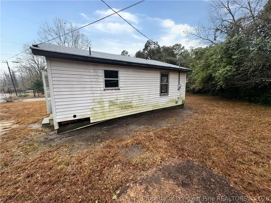 304 Tuskeegee Drive, Laurinburg, NC 28352 - #3