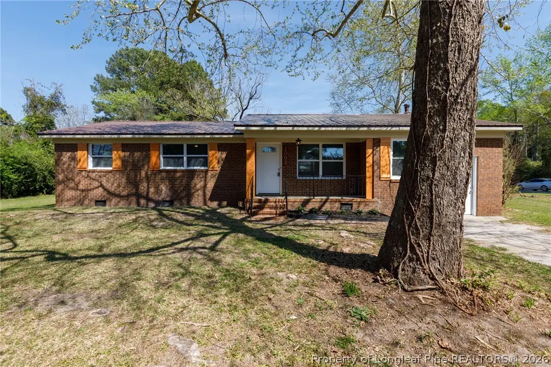 1002 Able Street, Elizabethtown, NC 28337 - #1