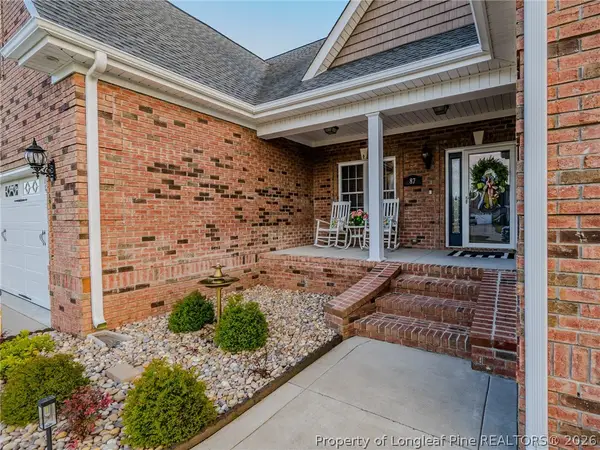 87 Brownstone Drive, Lumberton, NC 28360