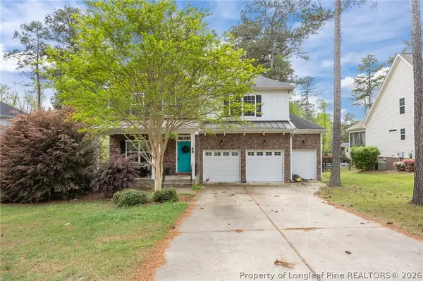 68 Heatherspring Way, Spring Lake, NC 28390