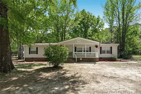 2162 Dobbin Holmes Road, Eastover, NC 28312