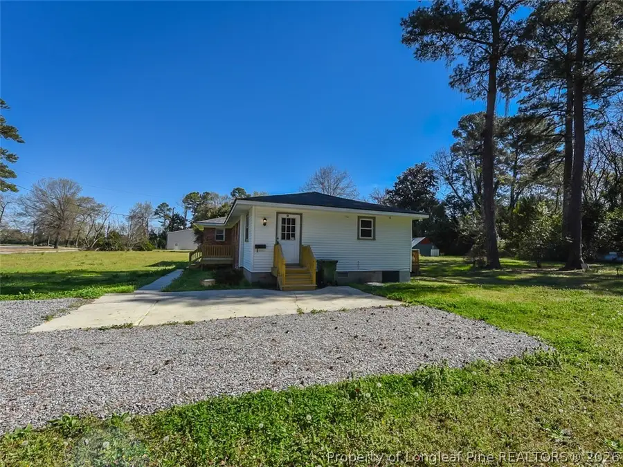 439 Mcnatt Street, Maxton, NC 28364 - #3
